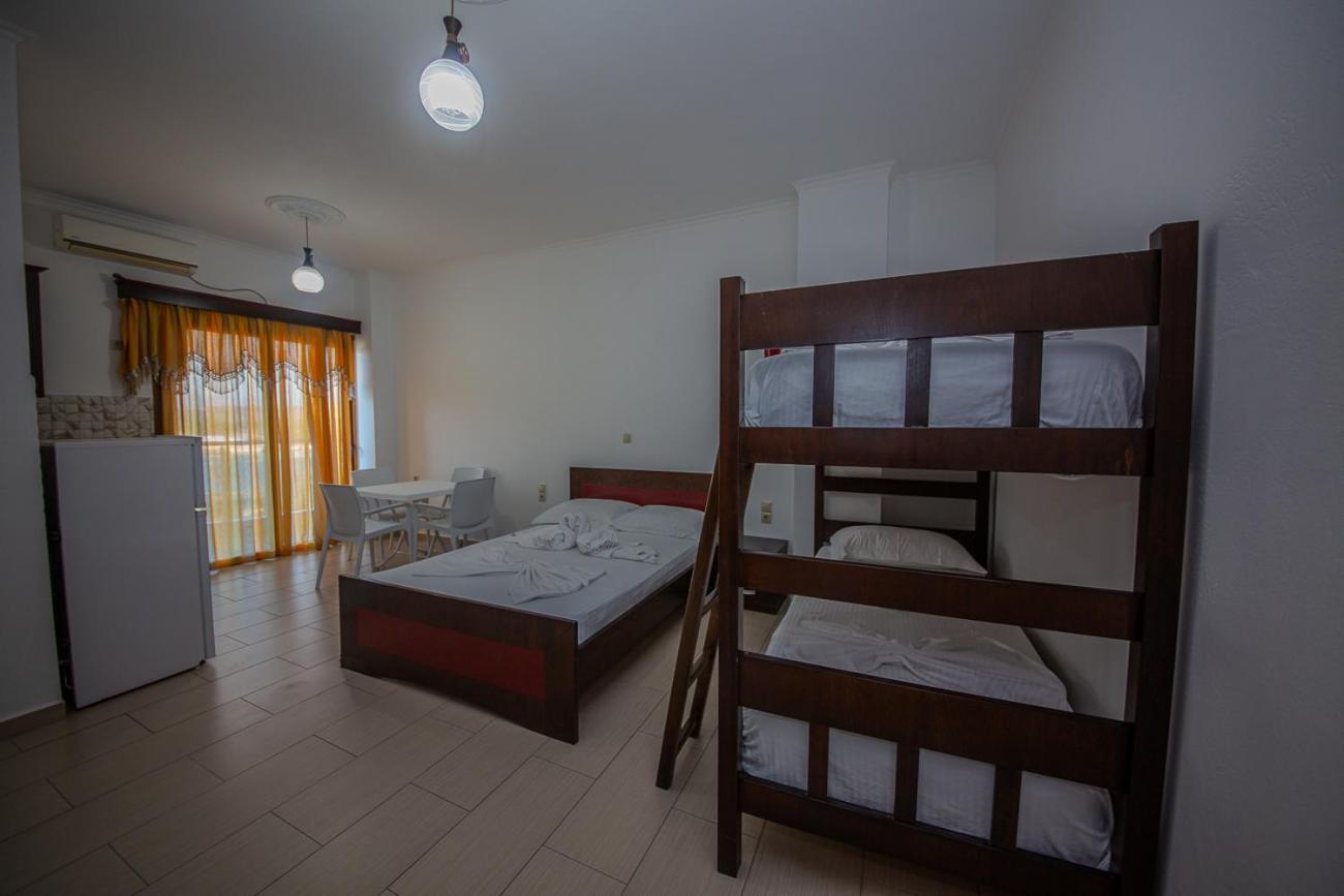 Hotel Landi Ksamil Bagian luar foto