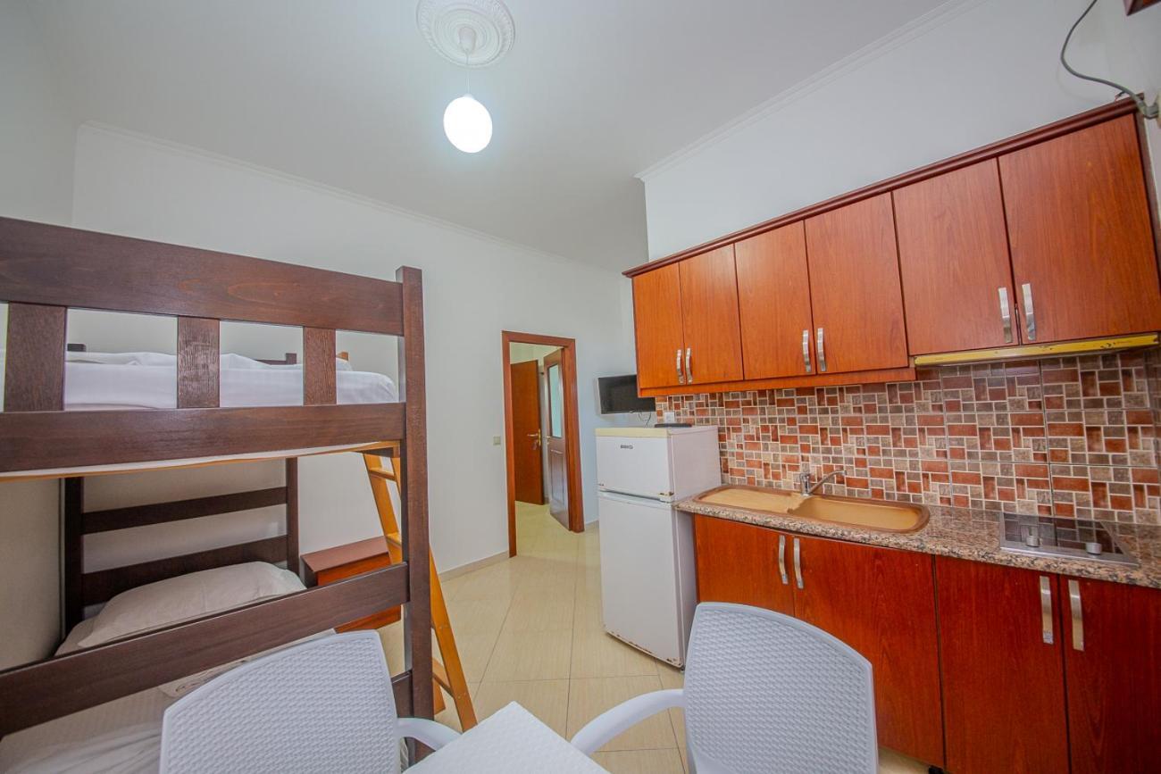 Hotel Landi Ksamil Bagian luar foto