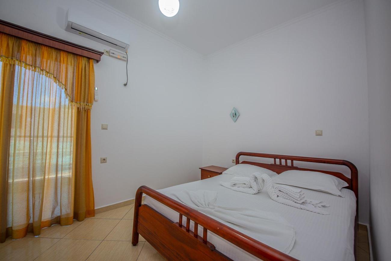Hotel Landi Ksamil Bagian luar foto