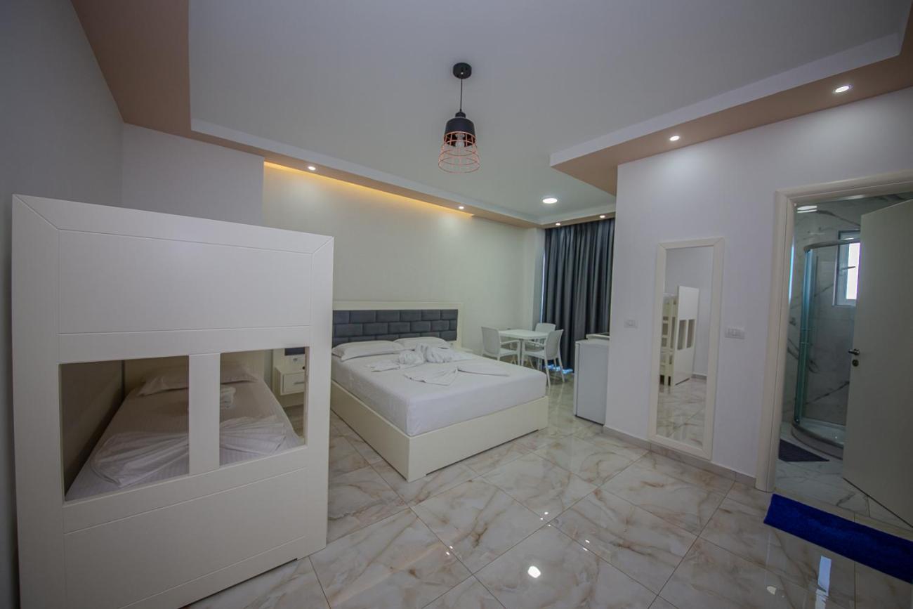 Hotel Landi Ksamil Bagian luar foto